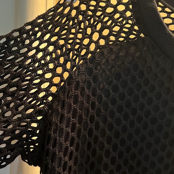 Milly black “fishnet” sweater/top. Size 10 - Picture 5 of 6